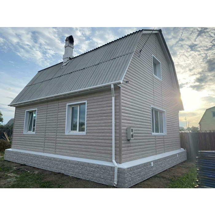 Виниловый сайдинг Docke Блок-Хаус D4.7T LUX под дерево Орех 3600×243 фото 2